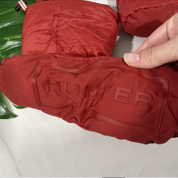 NIB $55 Hunter‎ [ Medium 5 6 7 ] Chelsea Down Insulated Boot Socks Military Red - Picture 8 of 14